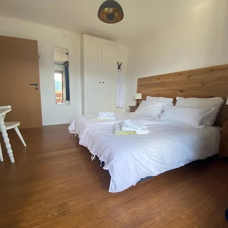 Haus Otis *